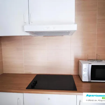 Revolta Con Mascota 3000 Apartment *